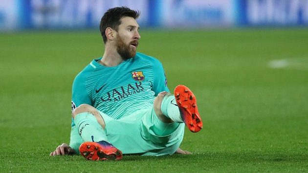 Barcelonský Lionel Messi při prvním osmifinále LM s Paris SG. Barcelonský Lionel Messi při prvním osmifinále LM s Paris SG.
