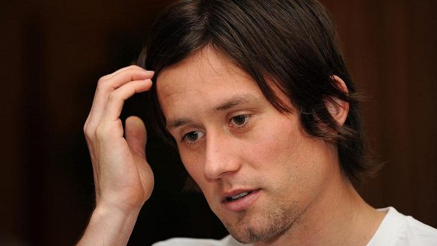Kapitán české fotbalové reprezentace Tomáš Rosický. Kapitán české fotbalové reprezentace Tomáš Rosický.