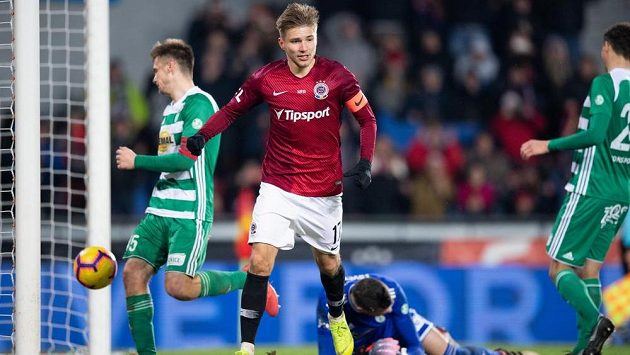 Martin Frýdek ze Sparty oslavuje gól proti Bohemians 1905. Martin Frýdek ze Sparty oslavuje gól proti Bohemians 1905.