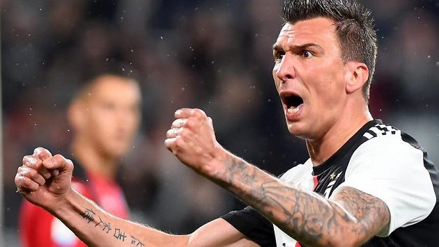 Mario Mandžukič se postaral o vyrovnávací branku Mario Mandžukič se postaral o vyrovnávací branku