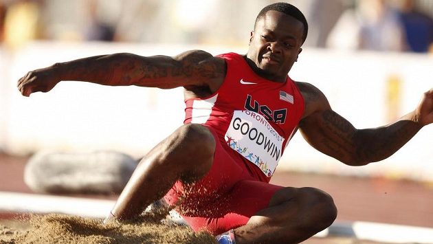 Hráč amerického fotbalu Marquise Goodwin skončil druhý v dálce na Panamerických hrách v Torontu. Hráč amerického fotbalu Marquise Goodwin skončil druhý v dálce na Panamerických hrách v Torontu.