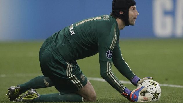 Petr Čech se k rozhodčímu nevyjadřoval. Petr Čech se k rozhodčímu nevyjadřoval.