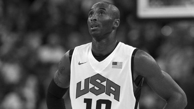 Cobe Bryant tragicky zahynul při havárii vrtulníku Cobe Bryant tragicky zahynul při havárii vrtulníku