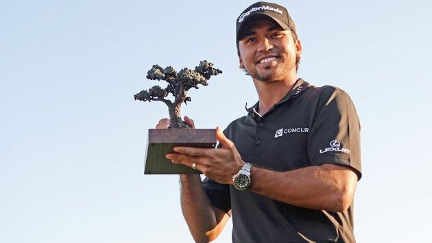 Australský golfista Jason Day vyhrál turnaj na hřišti Torrey Pines v La Jolle. Australský golfista Jason Day vyhrál turnaj na hřišti Torrey Pines v La Jolle.