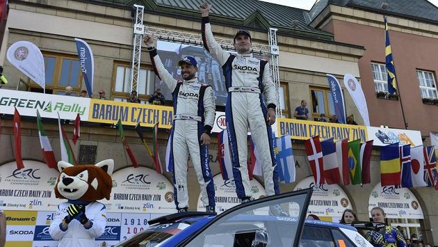 Vítězná posádka Barum Czech rallye Jan Kopecký a Pavel Dresler. Vítězná posádka Barum Czech rallye Jan Kopecký a Pavel Dresler.