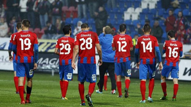 Mistrovská Plzeň zahájí přípravu na novou sezónu v pondělí. Mistrovská Plzeň zahájí přípravu na novou sezónu v pondělí.
