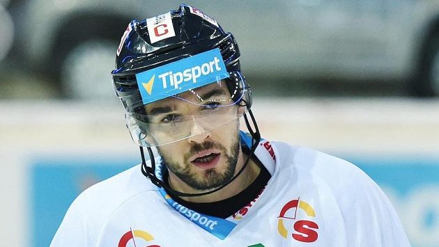 Útočník Michal Birner vstřelil v zápase proti Pardubicím druhý gól Liberce. Útočník Michal Birner vstřelil v zápase proti Pardubicím druhý gól Liberce.