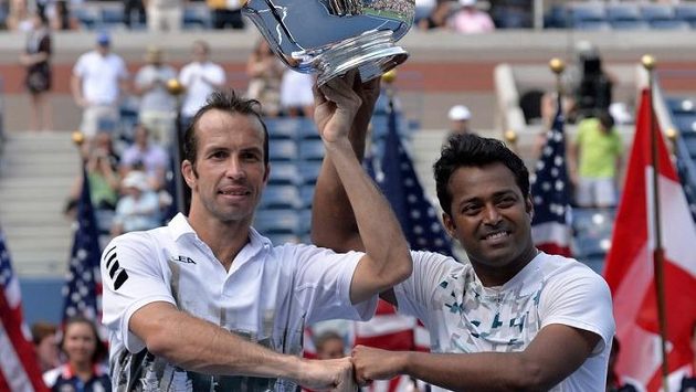 Častým spoluhráčem Leandra Paese (vpravo) je také Radek Štěpánek. Takto se radovali z titulu na US Open v roce 2013. Častým spoluhráčem Leandra Paese (vpravo) je také Radek Štěpánek. Takto se radovali z titulu na US Open v roce 2013.
