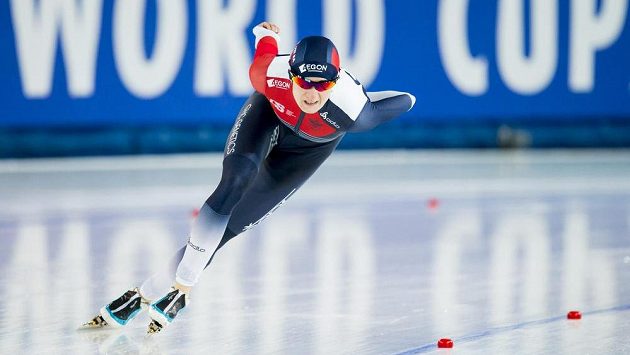 Česká rychlobruslařka Martina Sáblíková vyhrála poprvé ve Světovém poháru závod na 1500 metrů. Česká rychlobruslařka Martina Sáblíková vyhrála poprvé ve Světovém poháru závod na 1500 metrů.