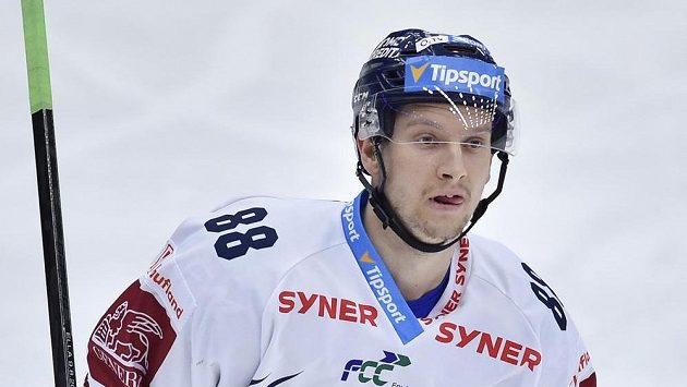 Michal Bulíř z Liberce při utkání s Pardubicemi. Michal Bulíř z Liberce při utkání s Pardubicemi.