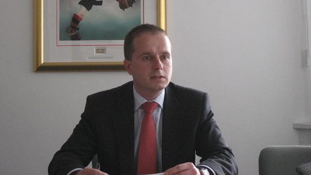 Předseda fotbalové disciplinárky Jiří Golda. Předseda fotbalové disciplinárky Jiří Golda.