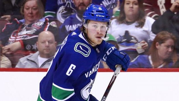 Talentovaný útočník Brock Boeser podepsal novou tříletou smlouvu s Vancouverem. Talentovaný útočník Brock Boeser podepsal novou tříletou smlouvu s Vancouverem.