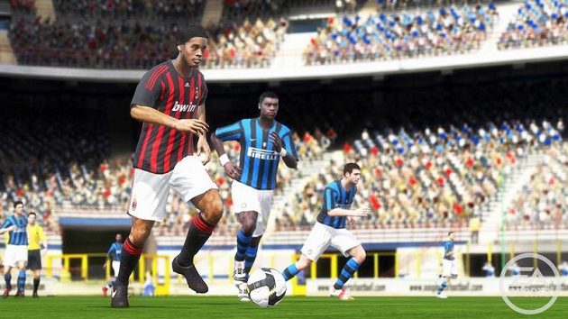 Kdo jiný by nám měl ukázat spektakulární fintičky než sám Ronaldinho! Kdo jiný by nám měl ukázat spektakulární fintičky než sám Ronaldinho!