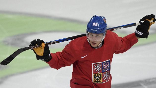 Útočník David Pastrňák během tréninku české hokejové reprezentace v Paříži. Útočník David Pastrňák během tréninku české hokejové reprezentace v Paříži.