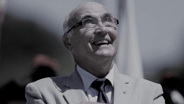 Bývalý španělský tenista Andrés Gimeno zemřel po dlouhé nemoci ve věku 82 let Bývalý španělský tenista Andrés Gimeno zemřel po dlouhé nemoci ve věku 82 let