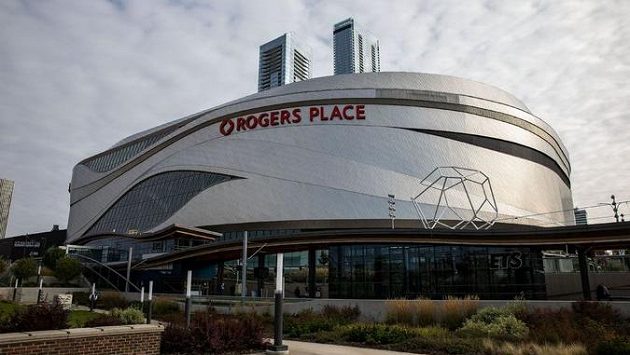 Edmontonská hala Rogers Place. Ilustrační foto. Edmontonská hala Rogers Place. Ilustrační foto.