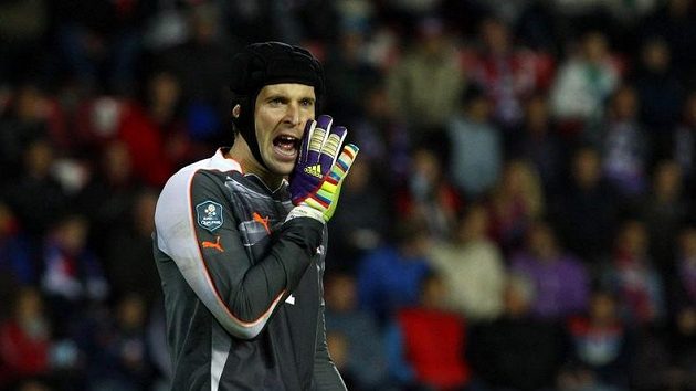 Petr Čech nenesl na gólech od Španělů žádnou vinu. Petr Čech nenesl na gólech od Španělů žádnou vinu.