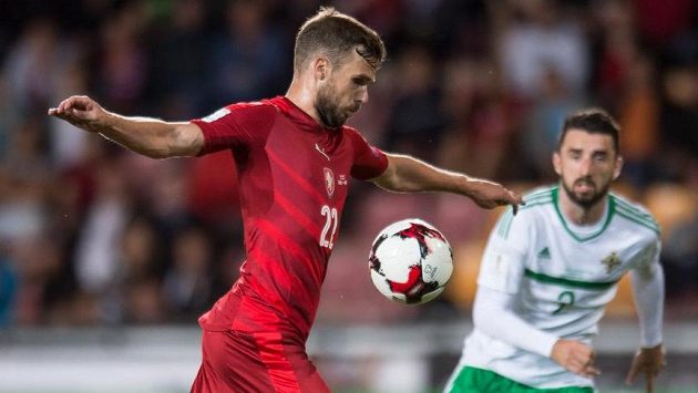 Filip Novák v šanci, gól z toho ale nebyl, Česko remizovalo v kvalifikaci na MS 2018 se Severním Irskem 0:0. Filip Novák v šanci, gól z toho ale nebyl, Česko remizovalo v kvalifikaci na MS 2018 se Severním Irskem 0:0.