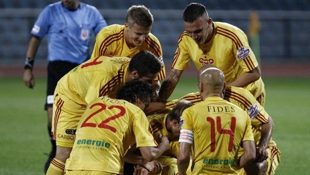 Radost fotbalistů Dukly. Radost fotbalistů Dukly.