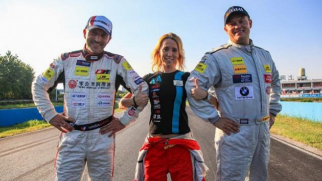 Zleva David Vršecký, Adrienn Vogelová a Adam Lacko. Zleva David Vršecký, Adrienn Vogelová a Adam Lacko.
