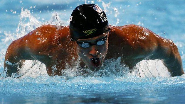 Ryan Lochte na trati polohového závodu na 200 metrů při MS v Kazani. Ryan Lochte na trati polohového závodu na 200 metrů při MS v Kazani.