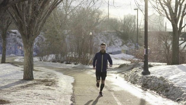 Andre Lessard vážil 113 kilo, přes pas měl 112 centimetrů. Běháním sundal téměř 50 kilo. Andre Lessard vážil 113 kilo, přes pas měl 112 centimetrů. Běháním sundal téměř 50 kilo.