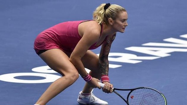 Tereza Martincová v utkání proti Marii Sakkariové z Řecka. Tereza Martincová v utkání proti Marii Sakkariové z Řecka.
