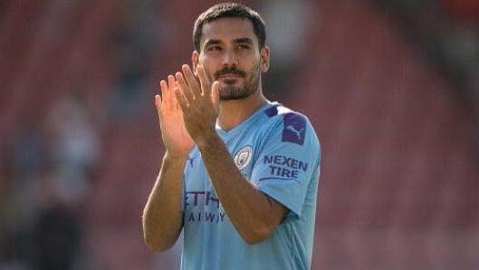 Ilkay Gündogan se jako třetí fotbalista Manchesteru City v září nakazil koronavirem. Ilkay Gündogan se jako třetí fotbalista Manchesteru City v září nakazil koronavirem.