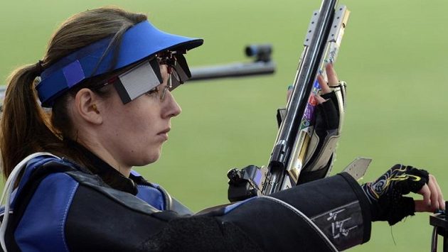 Adéla Sýkorová, bronzová ve střelbě z malorážky na 3x20 ran. Adéla Sýkorová, bronzová ve střelbě z malorážky na 3x20 ran.