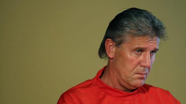 Trenér Sparty Jozef Chovanec před cestou do Kodaně nervozitu netajil. Trenér Sparty Jozef Chovanec před cestou do Kodaně nervozitu netajil.
