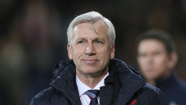 Alan Pardew ještě jako kouč Crystal Palace Alan Pardew ještě jako kouč Crystal Palace