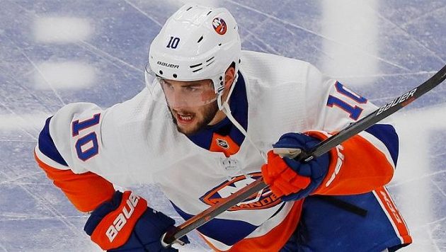 Útočník Derick Brassard bude v příštím ročníku NHL nastupovat za Arizonu Coyotes Útočník Derick Brassard bude v příštím ročníku NHL nastupovat za Arizonu Coyotes