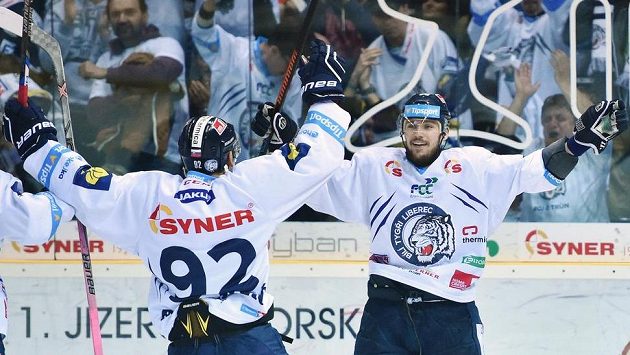 Liberecká radost ve čtvrtfinále. Bílé Tygry teď čeká Mladá Boleslav. Liberecká radost ve čtvrtfinále. Bílé Tygry teď čeká Mladá Boleslav.