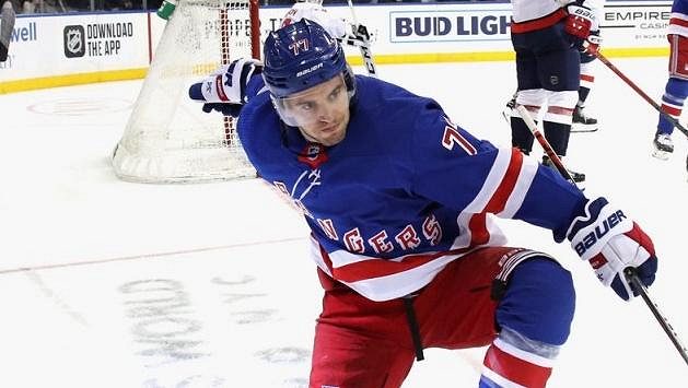 Obránce DeAngelo bude pokračovat v dresu New York Rangers Obránce DeAngelo bude pokračovat v dresu New York Rangers