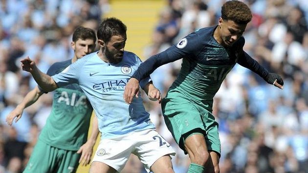 Fotbalisté Manchesteru City si poradili s Tottnehamem a jsou opět první Fotbalisté Manchesteru City si poradili s Tottnehamem a jsou opět první