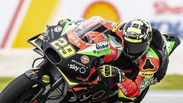 Italský motocyklový jezdec Andrea Iannone má zastavenou činnost na 18 měsíců za pozitivní dopingový test. Italský motocyklový jezdec Andrea Iannone má zastavenou činnost na 18 měsíců za pozitivní dopingový test.