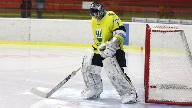 Brankář Matt Hackett v dresu Detvy. Brankář Matt Hackett v dresu Detvy.