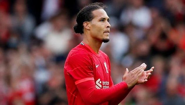 Dutch footballer Van Dijk has extended his contract with Liverpool until 2025