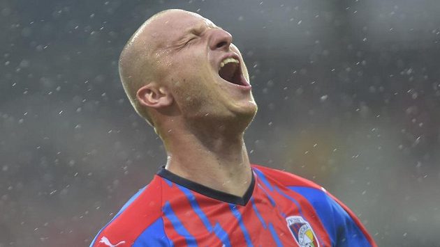 Gól! Plzeňský kanonýr Michael Krmenčík si mohl zakřičet po 11 měsísích. Gól! Plzeňský kanonýr Michael Krmenčík si mohl zakřičet po 11 měsísích.