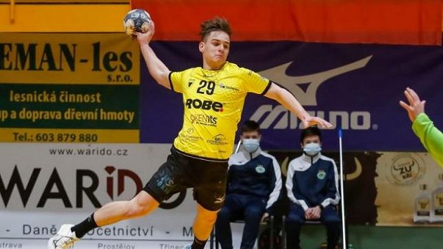 Házenkáři Zubří svého soupeře opravdu nešetřili Házenkáři Zubří svého soupeře opravdu nešetřili