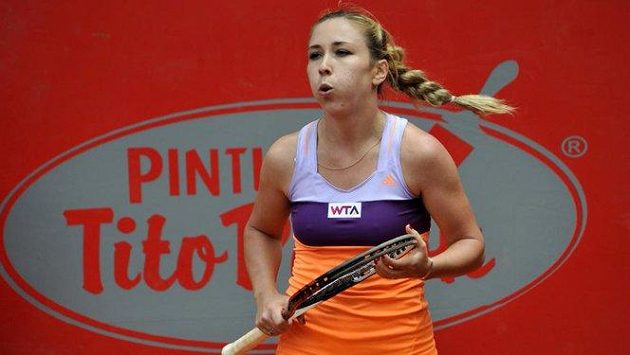 Gruzínská tenistka Sofia Šapataová iniciovala výzvu na finanční podporu od ITF. Gruzínská tenistka Sofia Šapataová iniciovala výzvu na finanční podporu od ITF.