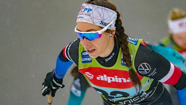 Kateřina Janatová dojela dvaatřicátá v páté etapě Tour de Ski ve Val di Fiemme Kateřina Janatová dojela dvaatřicátá v páté etapě Tour de Ski ve Val di Fiemme