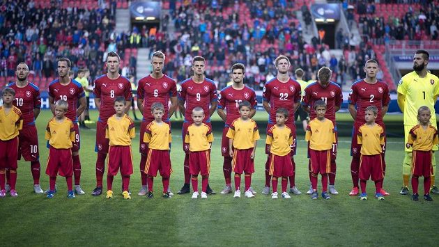 Možná ještě jeden zápas mají před sebou čeští fotbalisté do 21 let. Budou bojovat o olympijské hry? Možná ještě jeden zápas mají před sebou čeští fotbalisté do 21 let. Budou bojovat o olympijské hry?