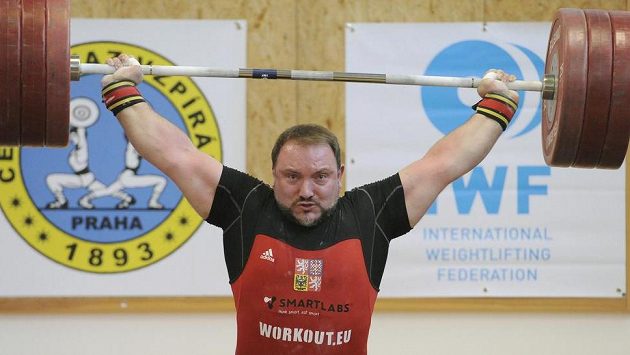 Jiří Orság na mistrovství ČR ve vzpírání. Jiří Orság na mistrovství ČR ve vzpírání.
