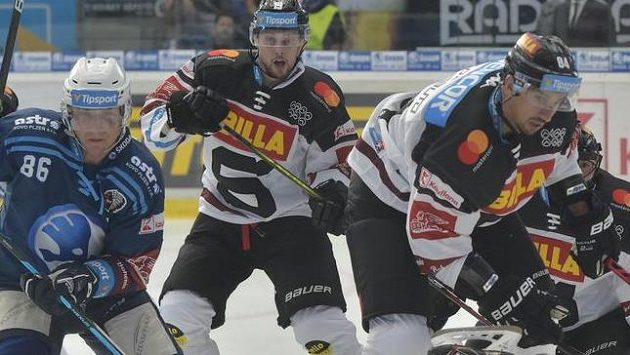 Sparta bojovala v prvním kole na ledě Plzně Sparta bojovala v prvním kole na ledě Plzně
