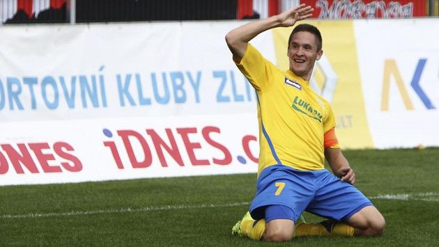 Lukáš Železník ze Zlína po vstřeleném gólu do sítě Zbrojovky Brno. Lukáš Železník ze Zlína po vstřeleném gólu do sítě Zbrojovky Brno.