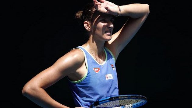 Karolína Plíšková skončila na Australian Open ve třetím kole a na svůj první grandslamový titul čeká dál. Karolína Plíšková skončila na Australian Open ve třetím kole a na svůj první grandslamový titul čeká dál.