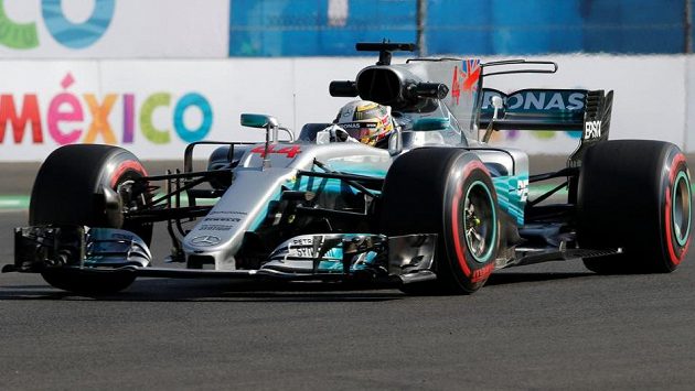Lewis Hamilton při tréninku na Velkou cenu Mexika. Lewis Hamilton při tréninku na Velkou cenu Mexika.