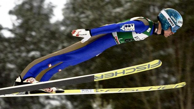Rakušan Michael Hayböck triumfoval v závodě SP v Kuopiu. Rakušan Michael Hayböck triumfoval v závodě SP v Kuopiu.
