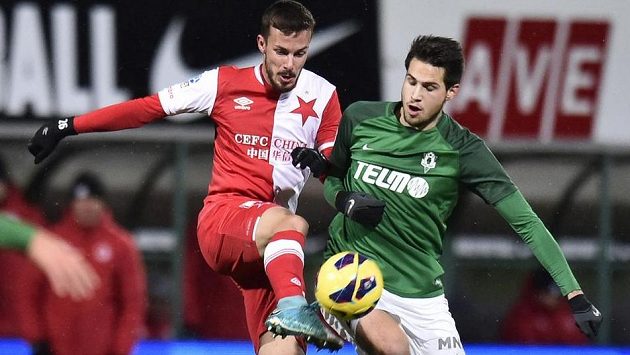 Zleva Jakub Hromada ze Slavie a Vojtěch Kubista z Jablonce. Zleva Jakub Hromada ze Slavie a Vojtěch Kubista z Jablonce.